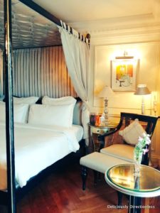 Bedroom details at at Hilton Mumbai International Airport