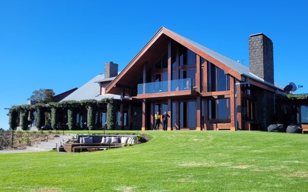 Spicer's Peak Lodge © Prachi Joshi