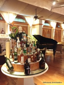 Lounge bar 2 at Hilton Mumbai International Airport