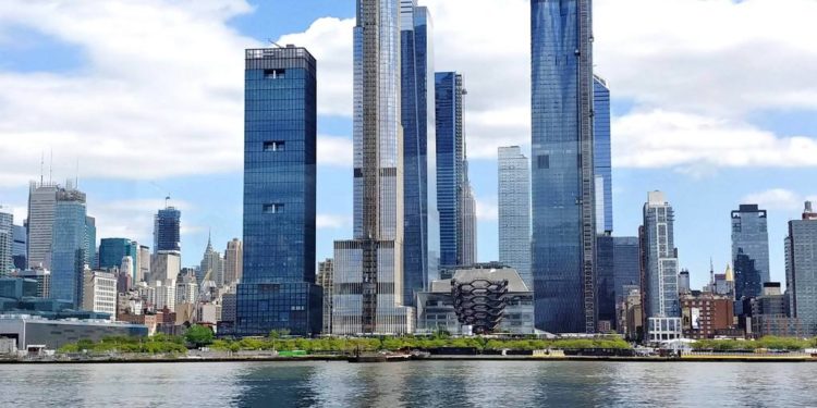 Manhattan skyline with Hudson Yards