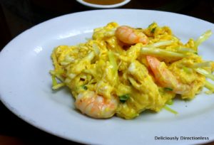 Scrambled egg with shrimp