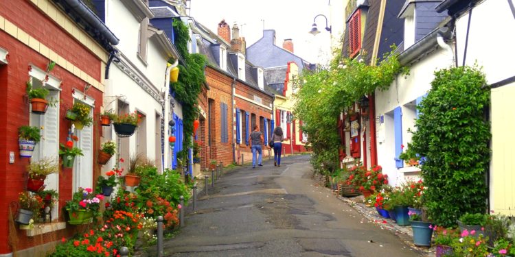Streets of Saint Valery