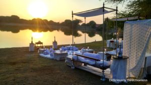 Sundowner & dinner at Darbari Lake 1