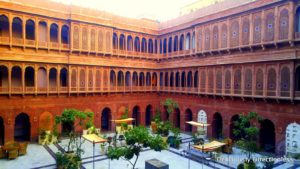 The Haveli and its central courtyard, Diwali Chowk